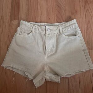 Zara shorts- egg white color